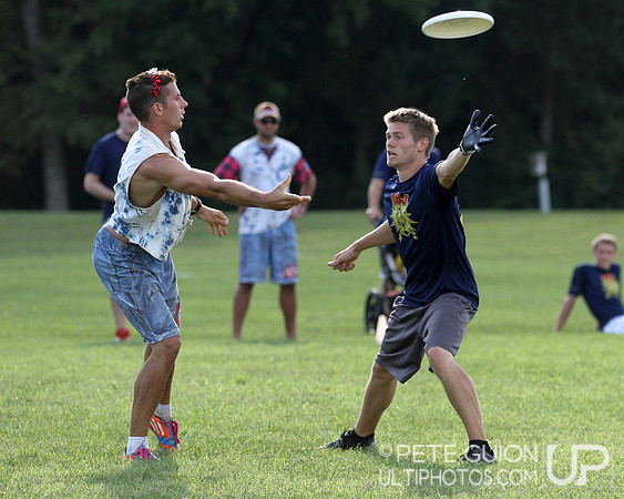 Round 5 of Mixed pool play of the Ultimate Capitol Sectionals