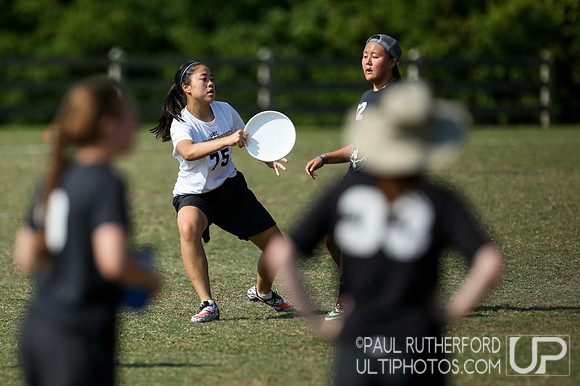 Action from USAU College Division 1 Nationals