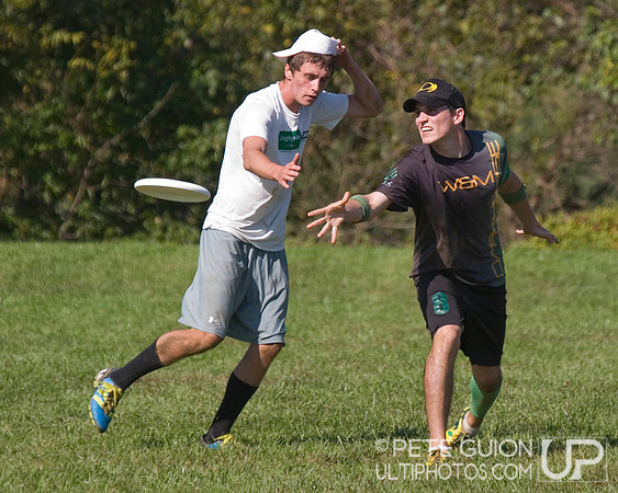 Sunday Final Round Action -- 2011 Hucks off the Hilltop