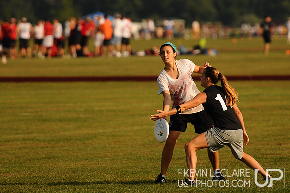 Saturday Women's division action -- Chesapeake Open 2010