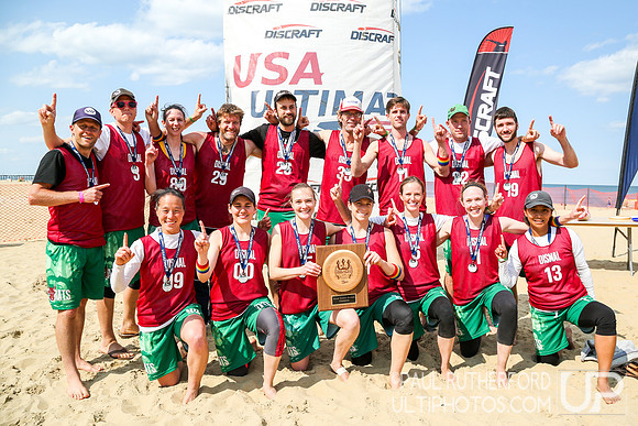 Team Photos from 2016 USAU Beach Nationals