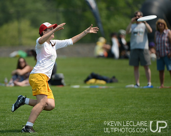 2012 USAU D-I College Championships Saturday Action