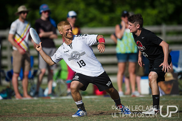 Saturday Pre-Qtrs - 2016 USA Ultimate College Championships