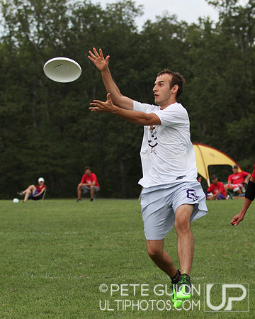 Round 4 of Mixed pool play of the Ultimate Capitol Sectionals