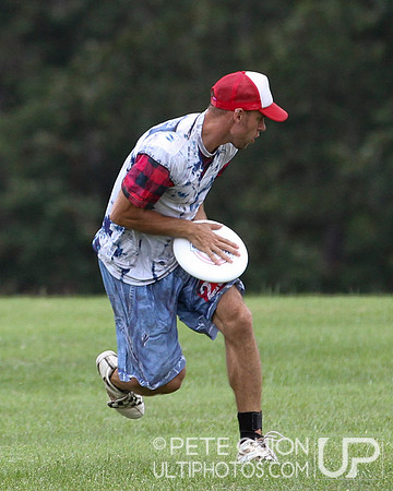 Round 4 of Mixed pool play of the Ultimate Capitol Sectionals