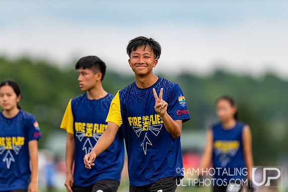 Fireflies vs Reading Ultimate in pool play at World Ultimate Club Championships