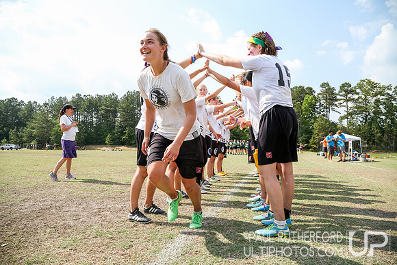 Action from USAU College Division 1 Nationals