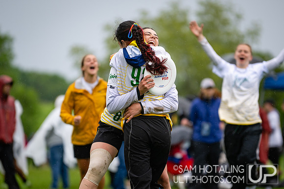 Quarterfinals at USAU DI College Championships