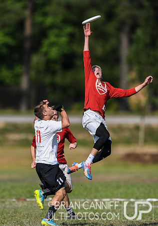 2016 USAU D1 CC - Fri