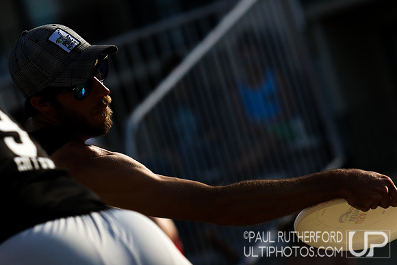 Action from 2016 USAU Beach Nationals