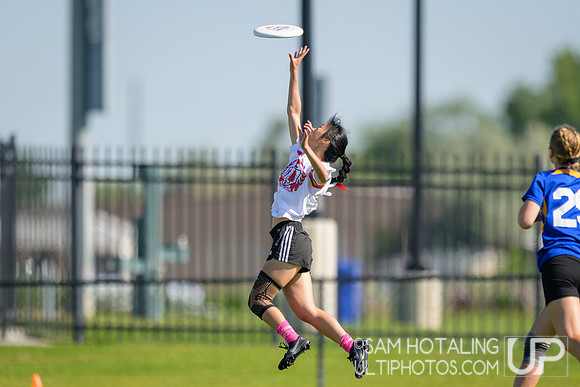 Cleveland HS Gx vs Four Rivers Otters in pool play at High School National Invite