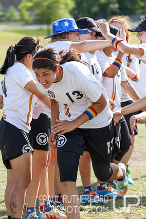 Action from USAU College Division 1 Nationals