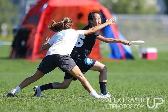 U19 Girls Semfinals - 2016 USAU Youth Club Championships