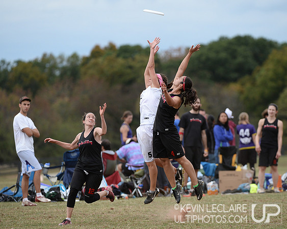 2013 Mid-Atlantic Regionals Saturday action