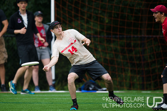 Sunday Qtrs - 2016 USA Ultimate College Championships