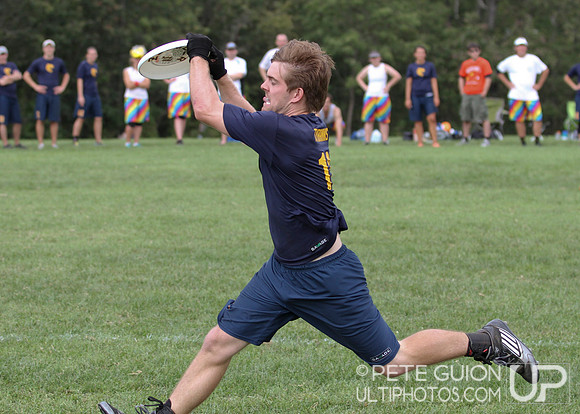 Round 4 of Mixed pool play of the Ultimate Capitol Sectionals
