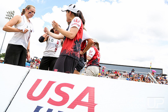 Action from USAU College Division 1 Nationals