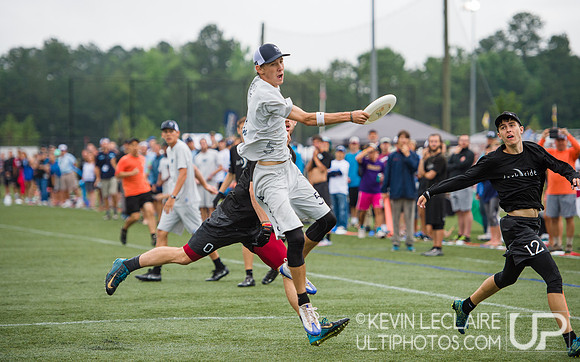 Saturday Pre-Qtrs - 2016 USA Ultimate College Championships