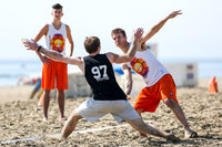 Action from 2016 USAU Beach Nationals
