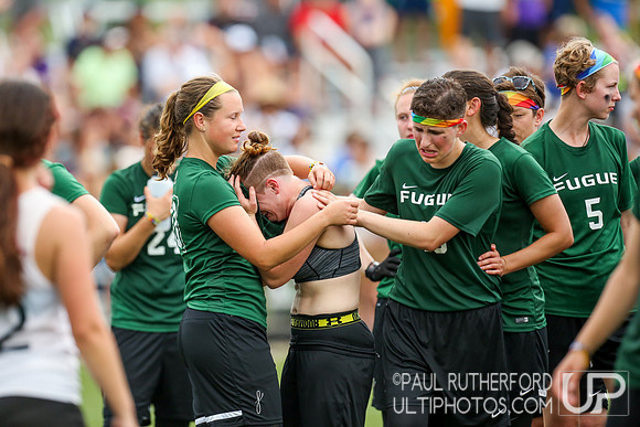 Action from USAU College Division 1 Nationals