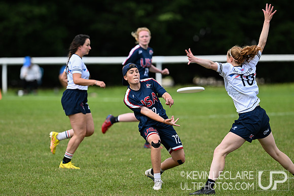 WU24 Qtr - USA v GBR Women
