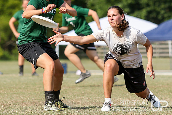 Action from USAU College Division 1 Nationals