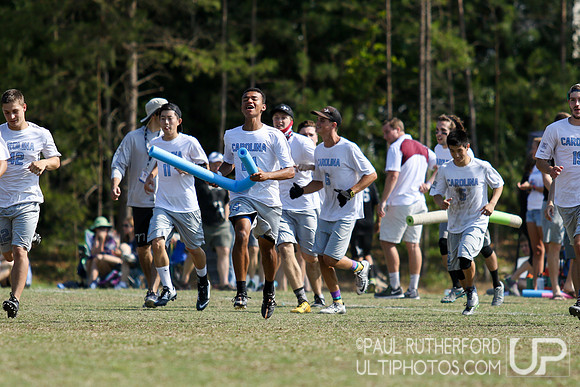 Action from USAU College Division 1 Nationals