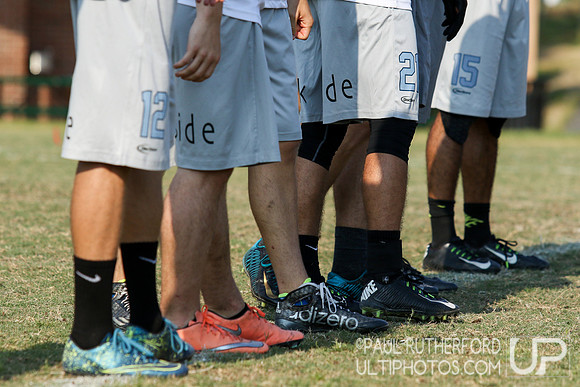 Action from USAU College Division 1 Nationals
