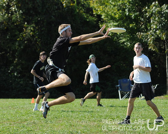 Hucks off the Hilltop -- Saturday Round 4 photo