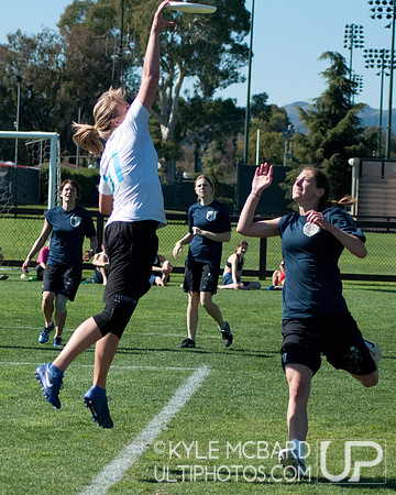 Saturday Women's action from Stanford Invite 2012