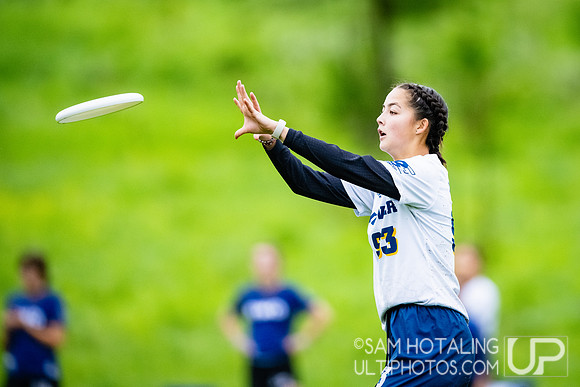 Women’s pool play at USAU DI College Championships