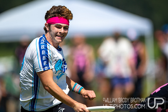 Day 2 of the USA Ultimate D-I College Championships