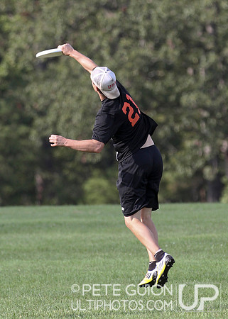 Round 5 of Mixed pool play of the Ultimate Capitol Sectionals