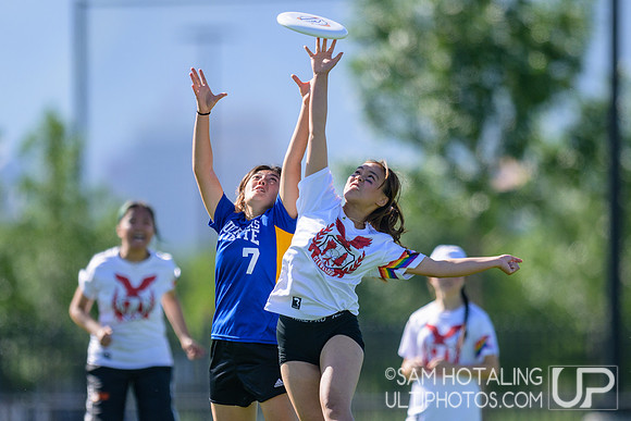 Cleveland HS Gx vs Four Rivers Otters in pool play at High School National Invite
