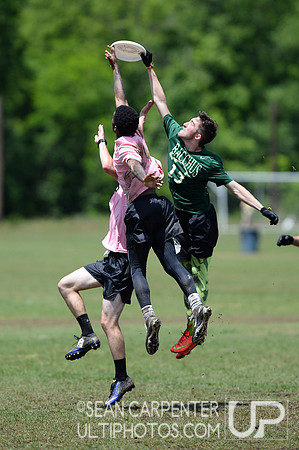 D-III College Championships Pool Play