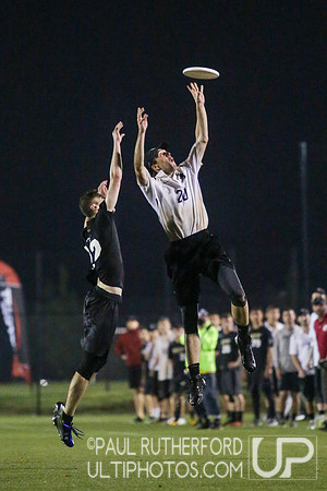 Action from USAU College Division 1 Nationals