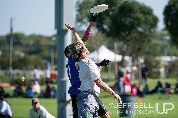 USAU_Nationals_2013_Thursday_20131017_142808_JBP1761