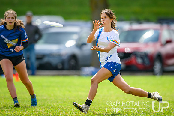 Lewis & Clark Artemis vs Whitman Sweets in quarterfinals at USAU D-III College Championships
