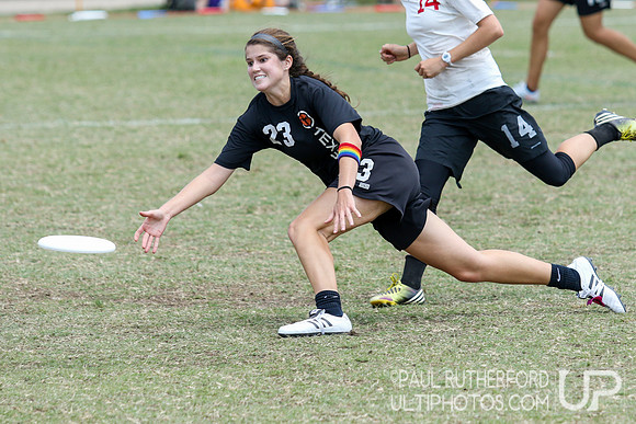 Action from USAU College Division 1 Nationals
