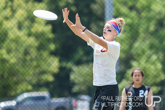 Action from USAU College Division 1 Nationals