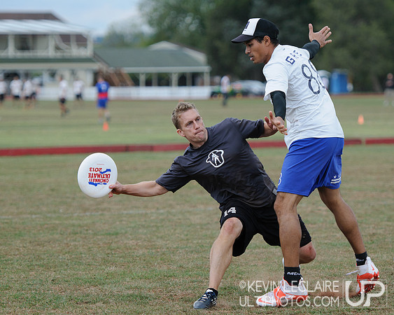 2013 Mid-Atlantic Regionals Saturday action