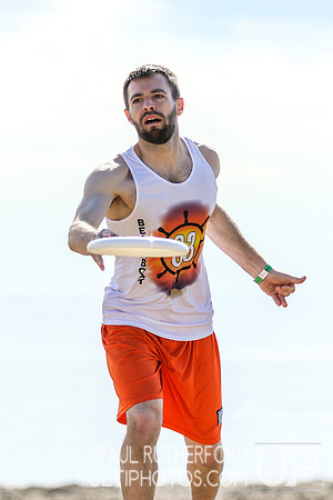 Action from 2016 USAU Beach Nationals