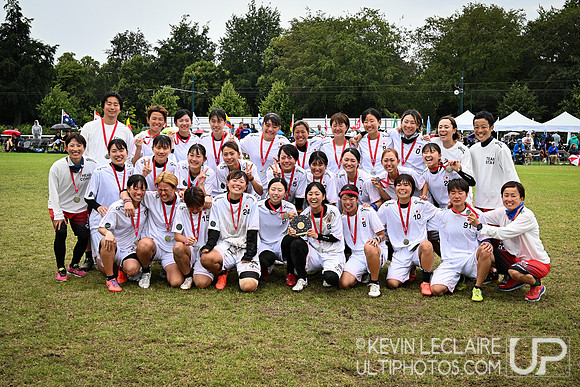 Japan U24 Women 2nd Place Team Photo - Women's Division Award Ce