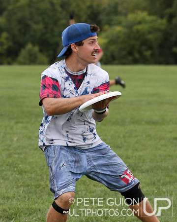Round 4 of Mixed pool play of the Ultimate Capitol Sectionals