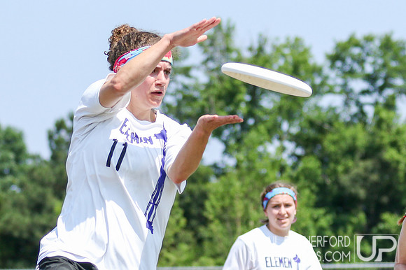 Action from USAU College Division 1 Nationals
