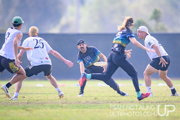 BFG vs XIST in mixed quarterfinals during Club Championships at Surf Cup Sports Park