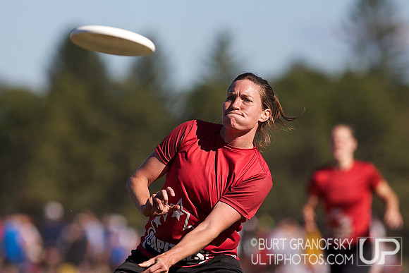 USAU NE Regionals 2013 -- Women's, Sun Round 4