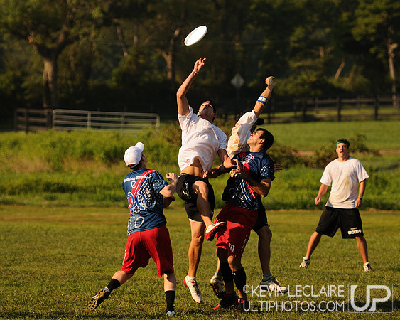 Sunday Elite Open Playoff action -- Chesapeake Open 2010