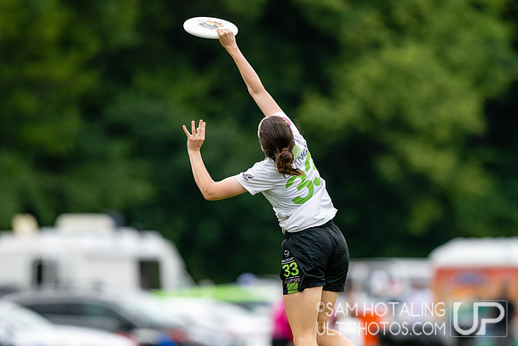Ellipsis vs La Septima in pool play at World Ultimate Club Championships