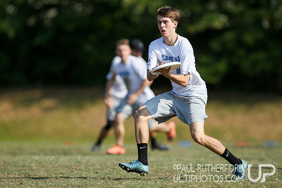 Action from USAU College Division 1 Nationals